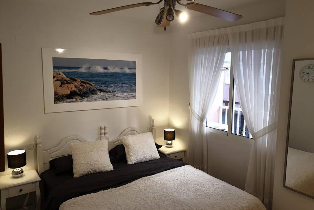Apartment Playa Cura 150M + Electric Scooters Torrevieja Ngoại thất bức ảnh