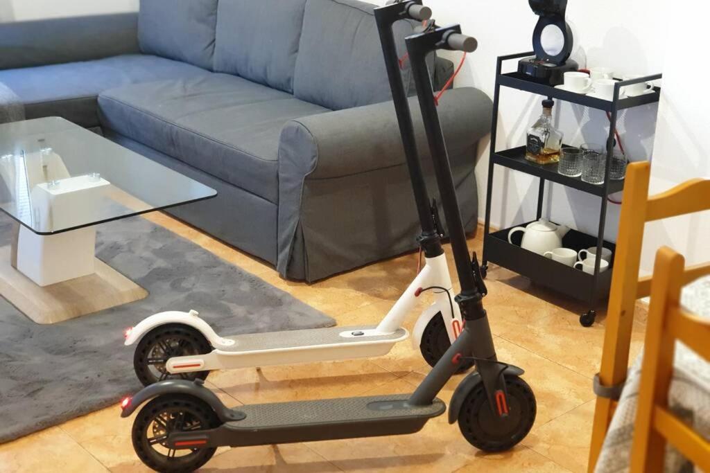 Apartment Playa Cura 150M + Electric Scooters Torrevieja Ngoại thất bức ảnh